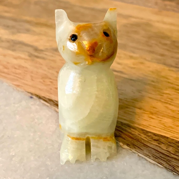 Vintage Alabaster hand carved miniature cat figurine 🙀😻 - Picture 1 of 13